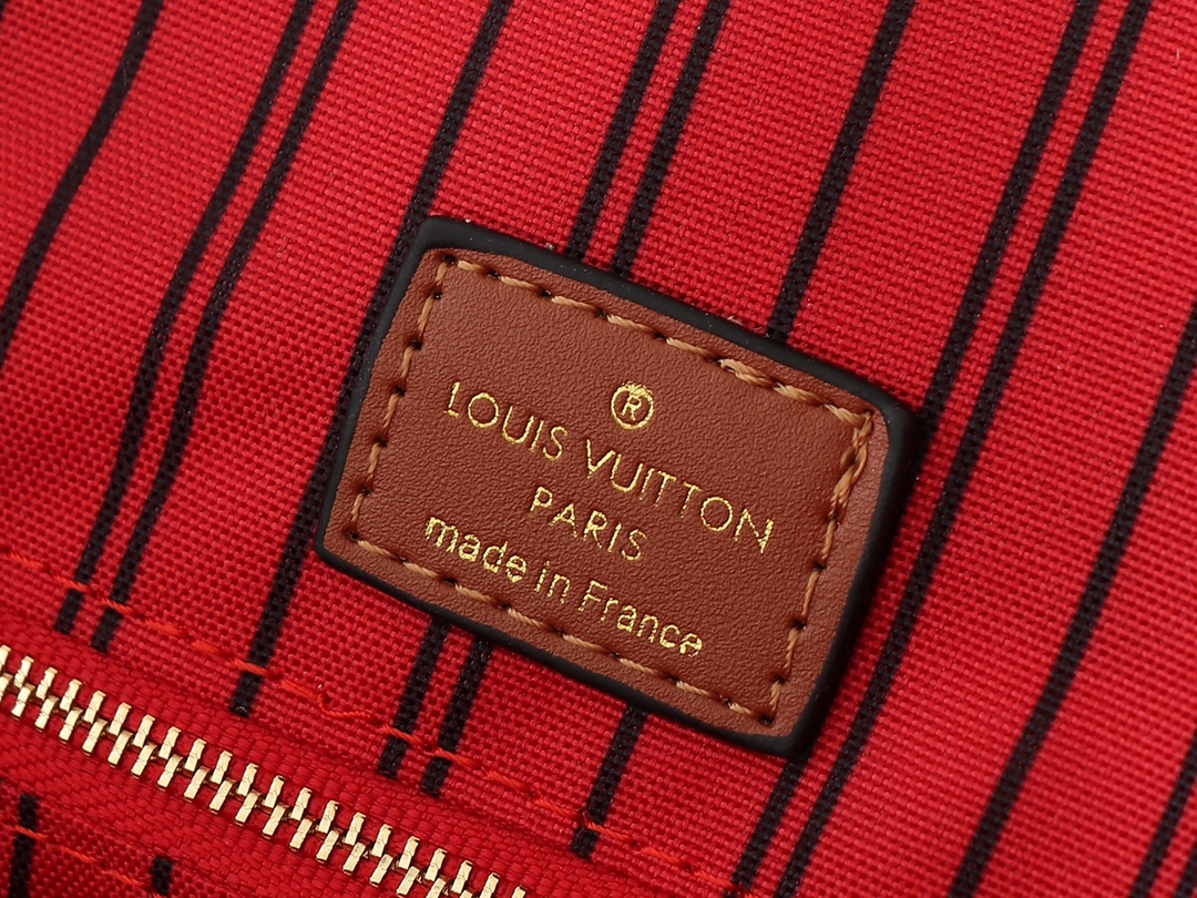 LOUIS VUITTON M44571 SIZE:41.0 x 34.0 x 19.0 cm - 图片 9