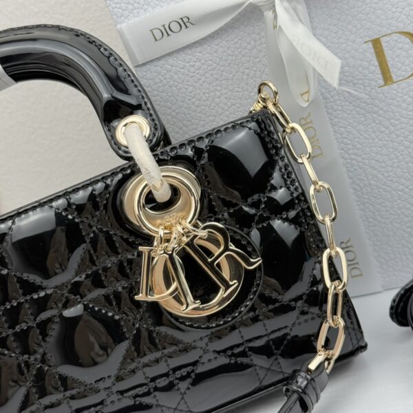 DIOR D212 SIZE:22CMX13CMX4CM - 图片 3
