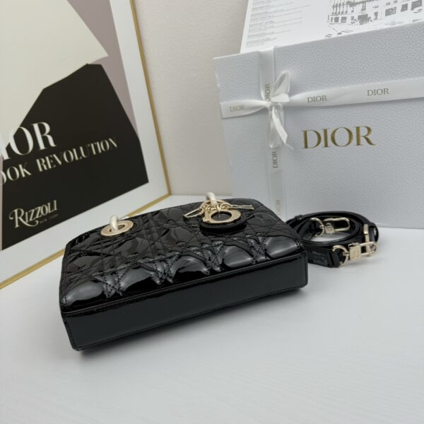 DIOR D212 SIZE:22CMX13CMX4CM - 图片 5