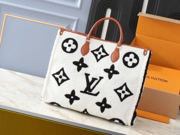 Louis Vuitton     M44571  SIZE:34.0 x 26.0 x 13.0 cm - 图片 2