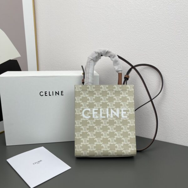 CELINE C194372 SIZE:17*21cm